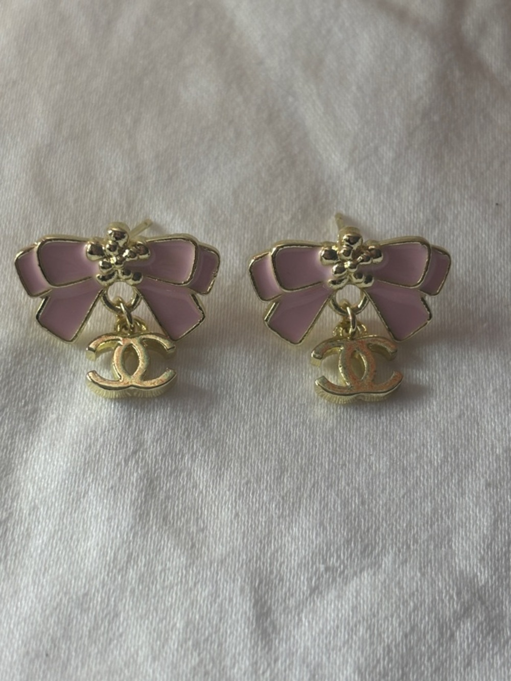Fashion Jewelry Pink Bow Drop Earrings with Gold Accents